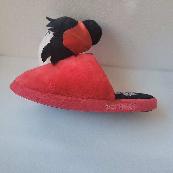 Beetlejuice. Plush Toy Set with Green and Red Outfits - Picture 7 of 8